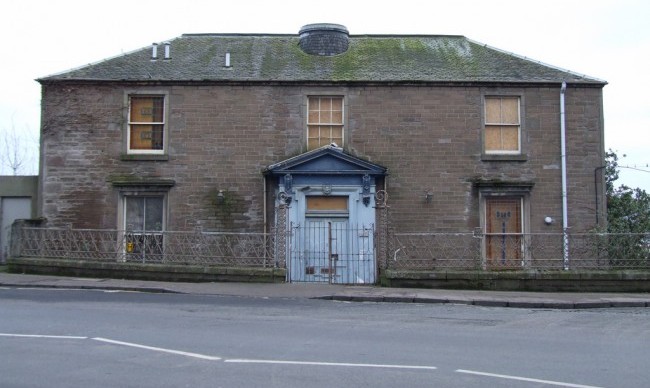2 Roseangle (better known as Dundee's 'murder house') 
